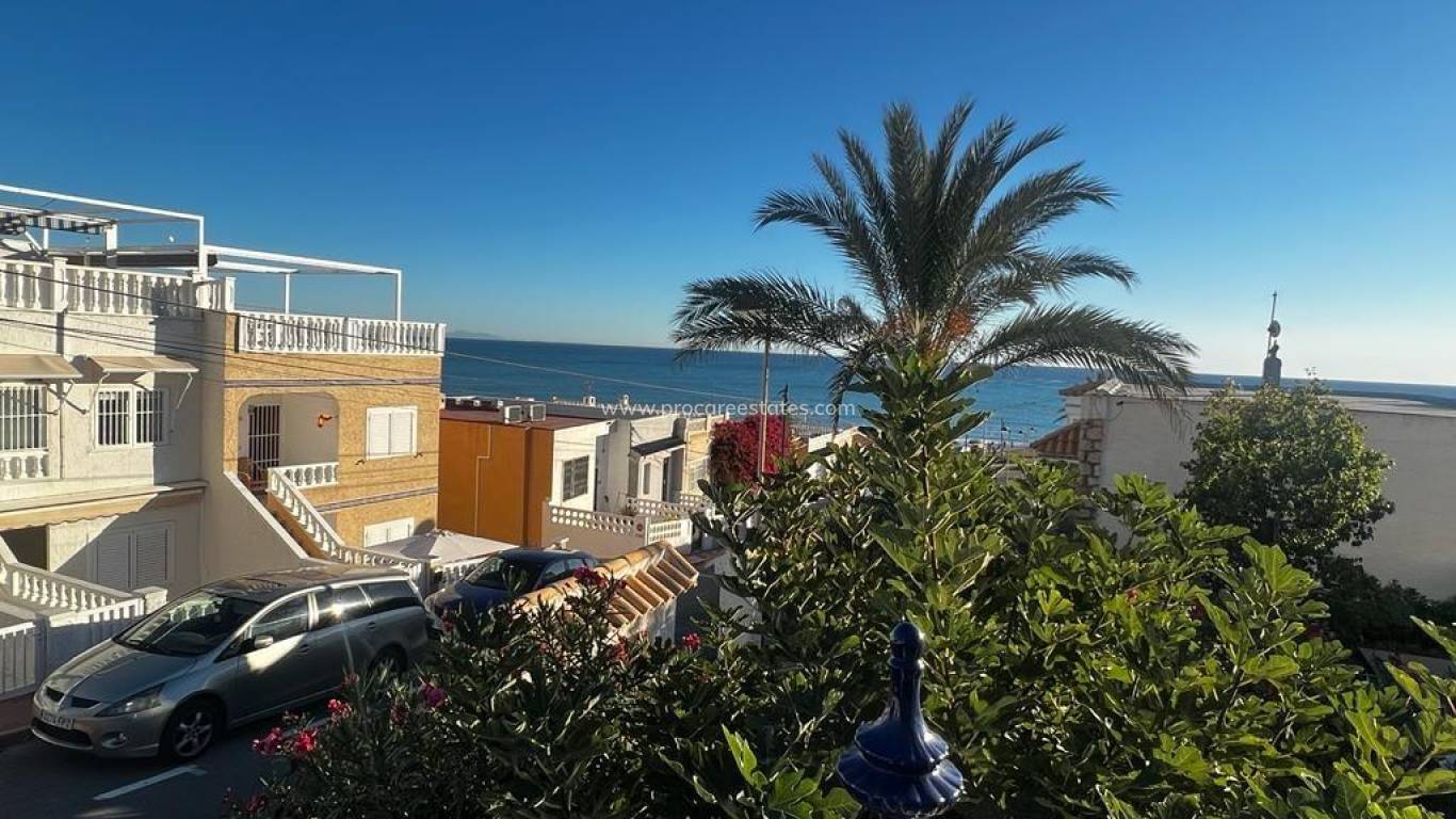 Resale - Apartment - Torrevieja - La Mata