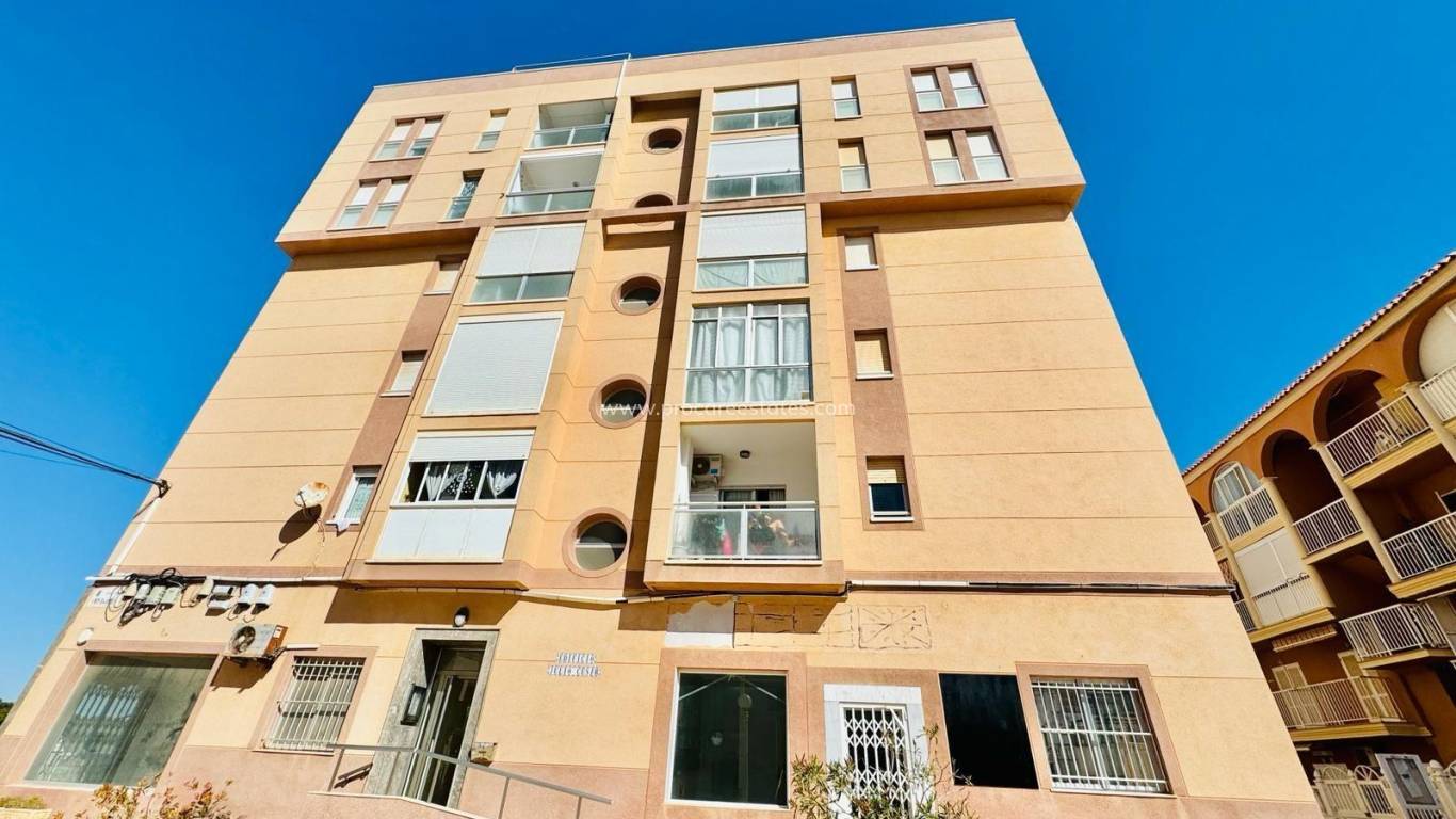 Resale - Apartment - Torrevieja - La Mata