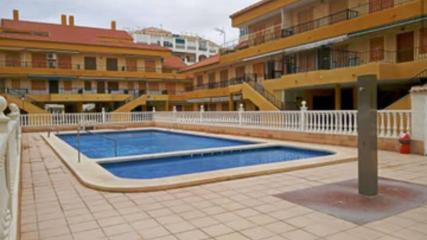 Resale - Apartment - Torrevieja - La Mata