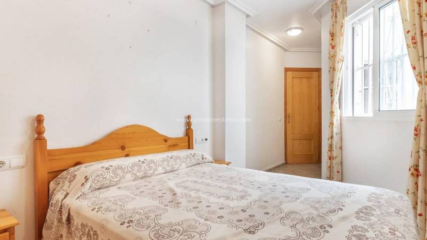 Resale - Apartment - Torrevieja - La Mata