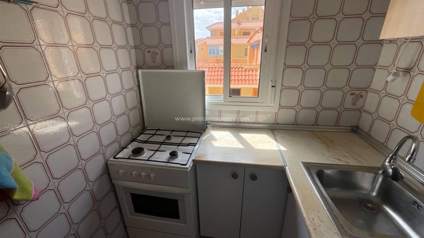 Resale - Apartment - Torrevieja - La Mata