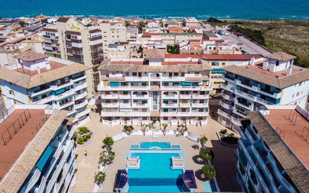 Resale - Apartment - Torrevieja - La Mata