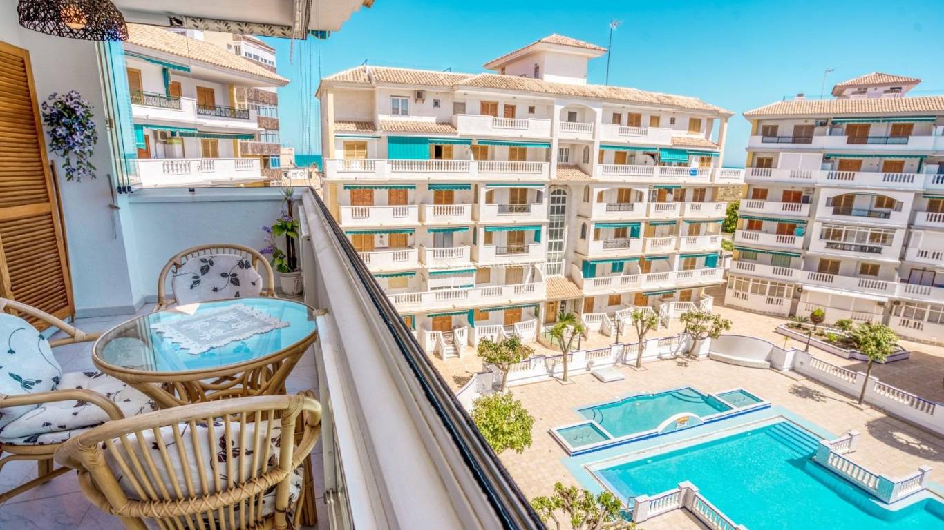 Resale - Apartment - Torrevieja - La Mata