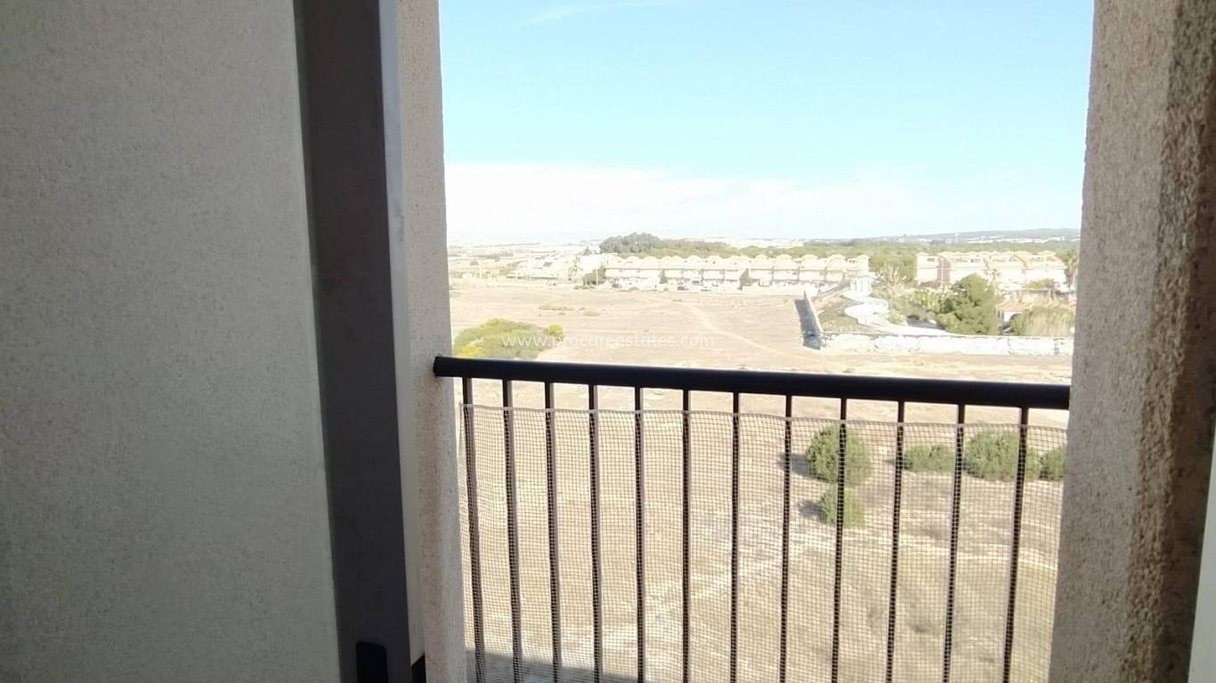 Resale - Apartment - Torrevieja - La Mata