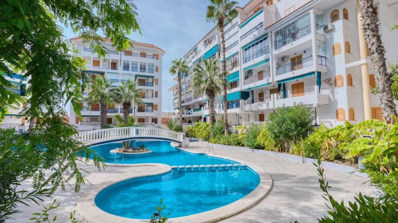 Resale - Apartment - Torrevieja - La Mata