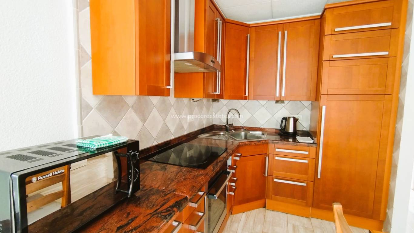 Resale - Apartment - Torrevieja - La Mata