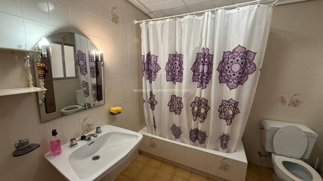 Resale - Apartment - Torrevieja - La Mata