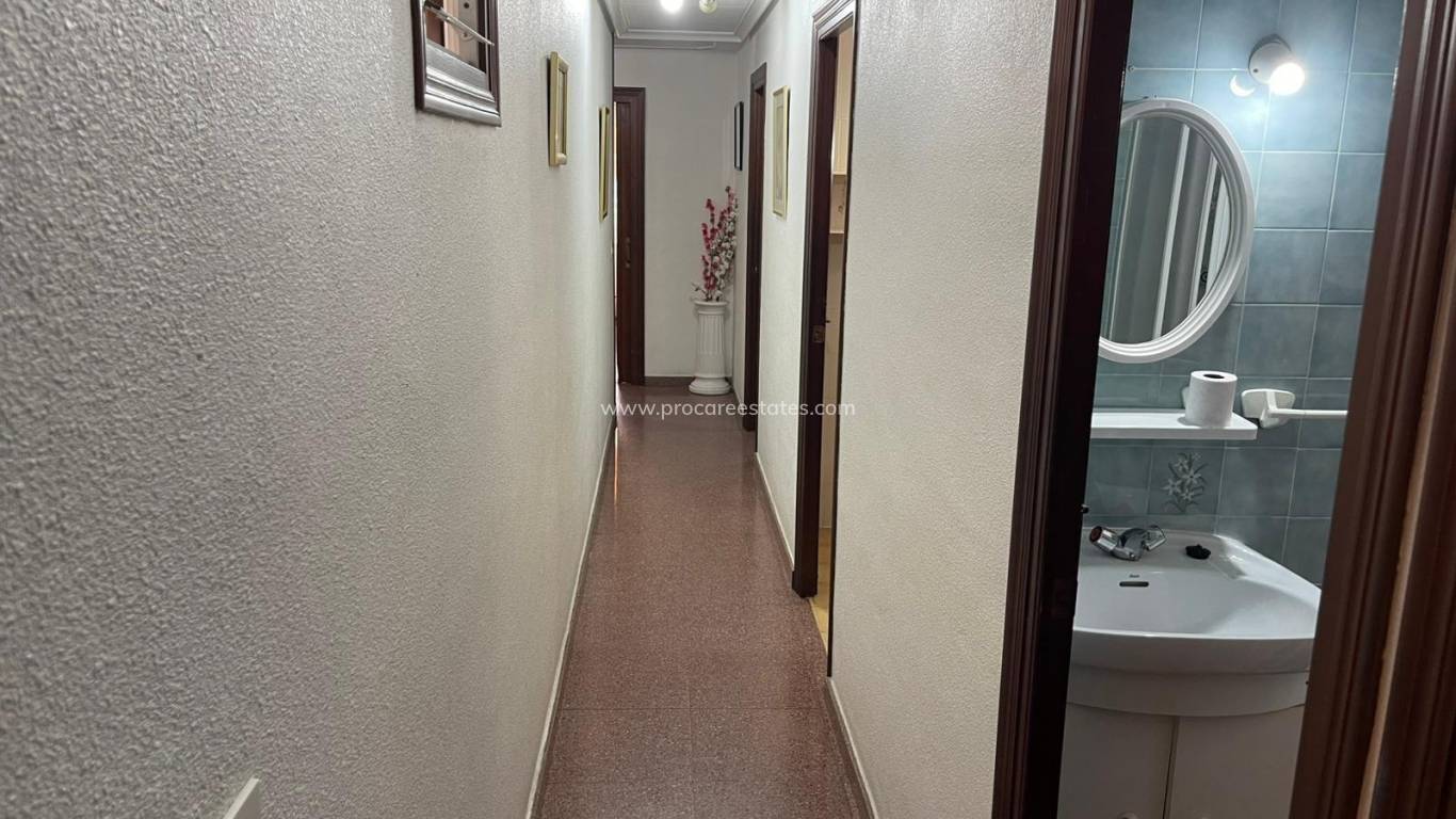 Resale - Apartment - Torrevieja - La Mata