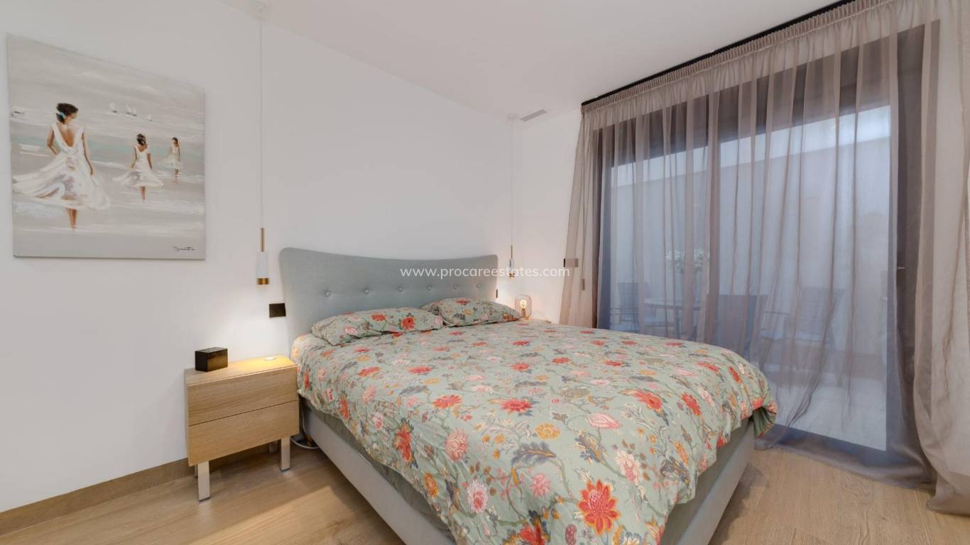 Resale - Apartment - Torrevieja - La Mata