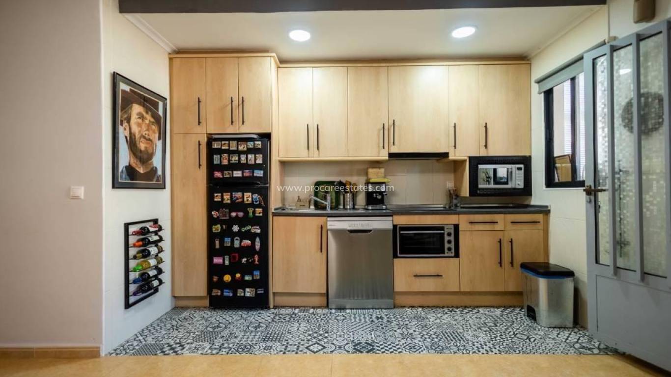 Resale - Apartment - Torrevieja - La Mata