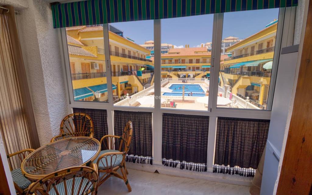 Resale - Apartment - Torrevieja - La Mata