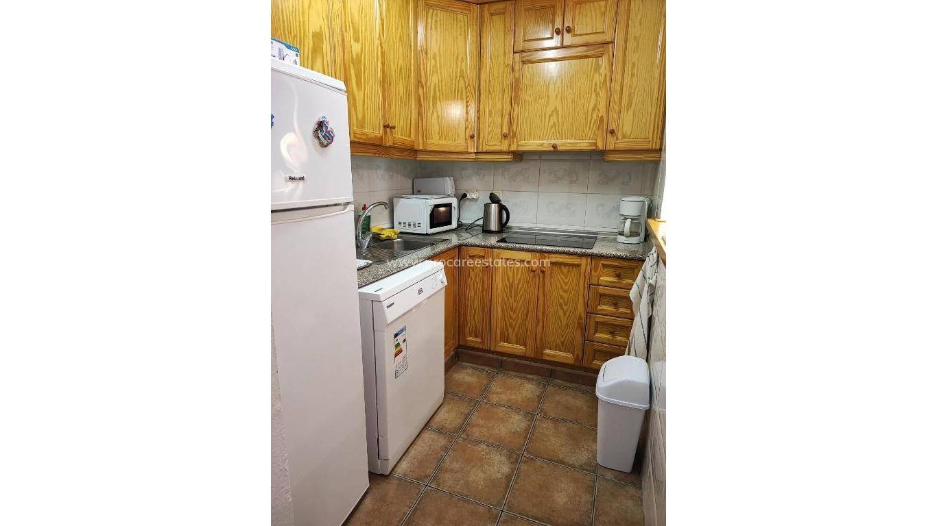 Resale - Apartment - Torrevieja - La Mata