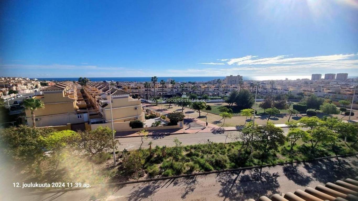 Resale - Apartment - Torrevieja - La Mata
