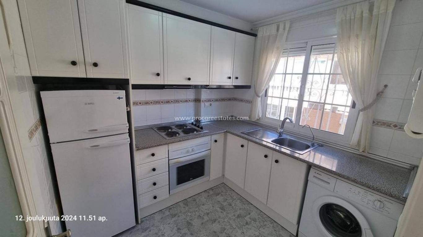 Resale - Apartment - Torrevieja - La Mata