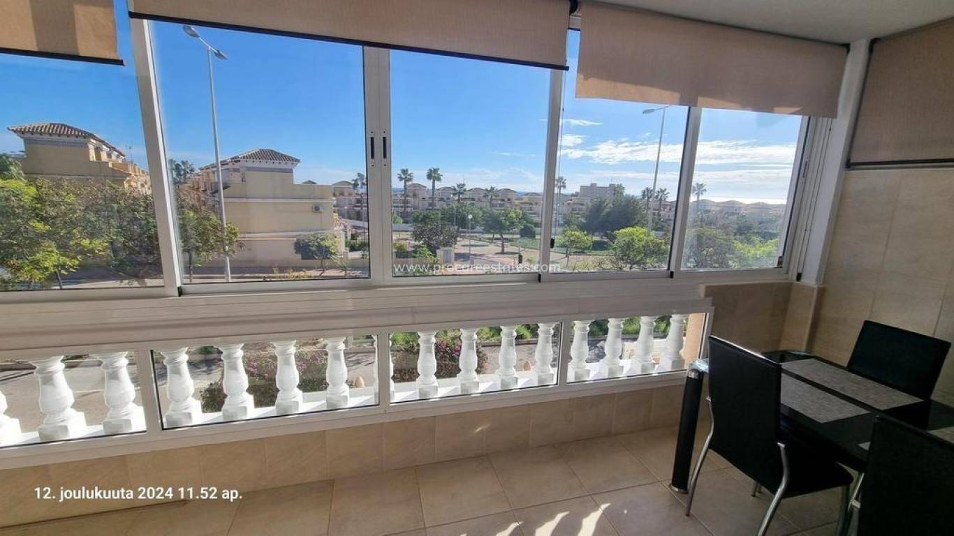 Resale - Apartment - Torrevieja - La Mata
