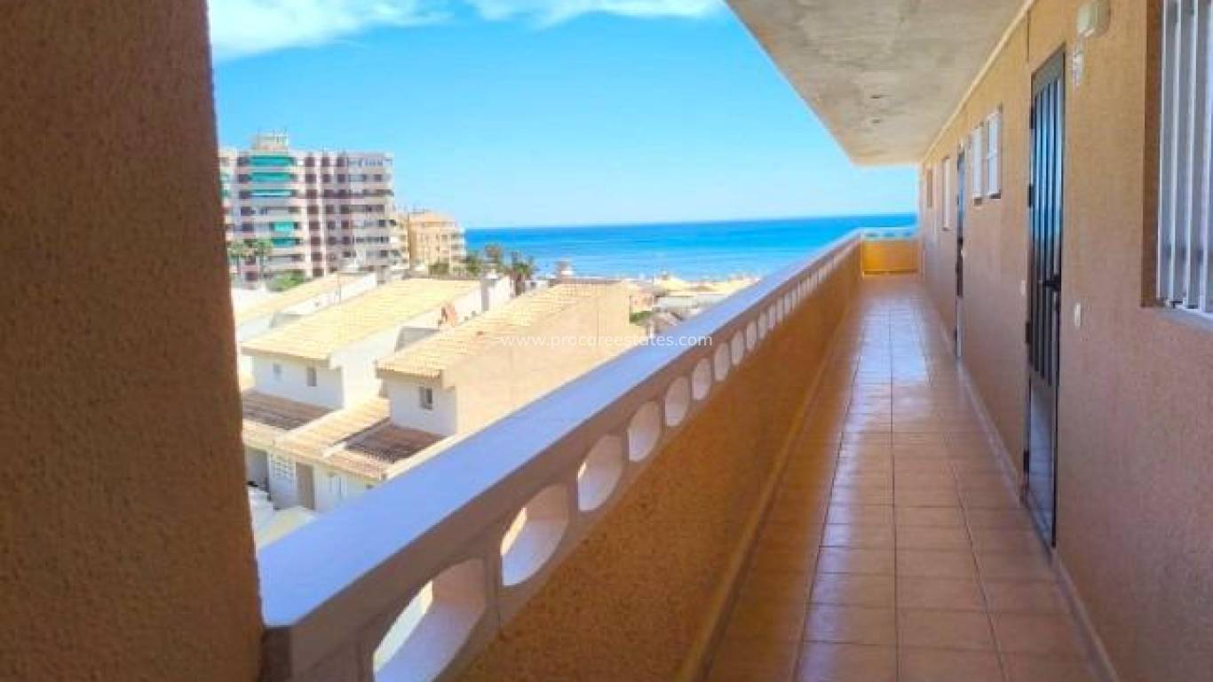 Resale - Apartment - Torrevieja - La Mata