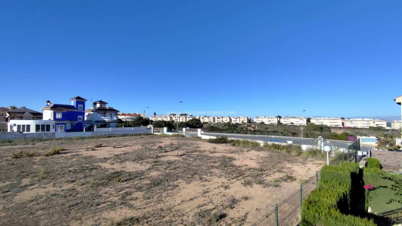 Resale - Apartment - Torrevieja - La Mata