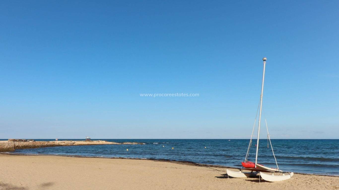 Resale - Apartment - Torrevieja - La Mata