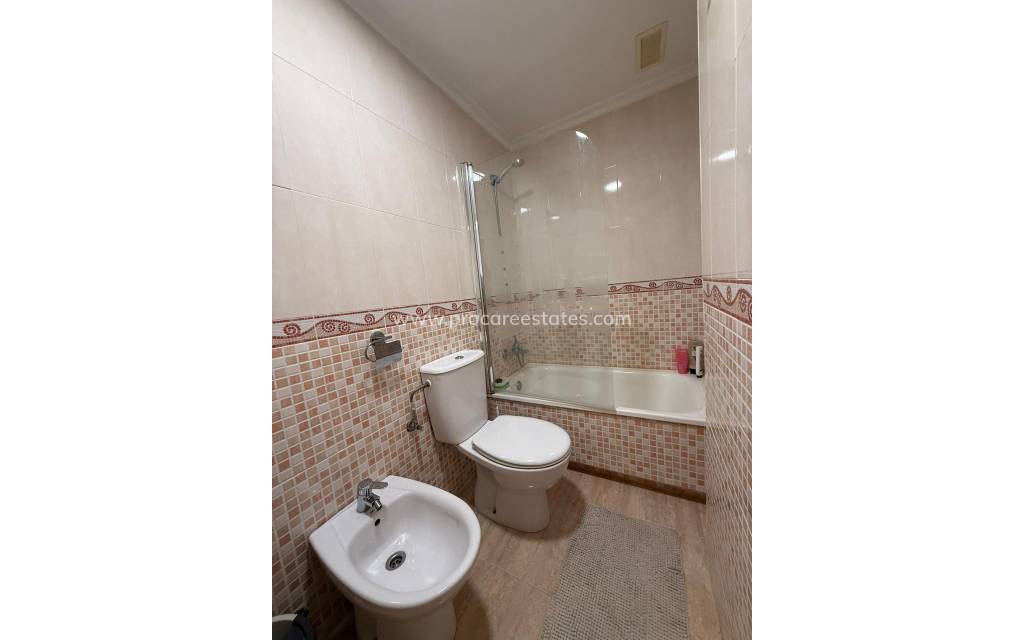Resale - Apartment - Torrevieja - La Mata