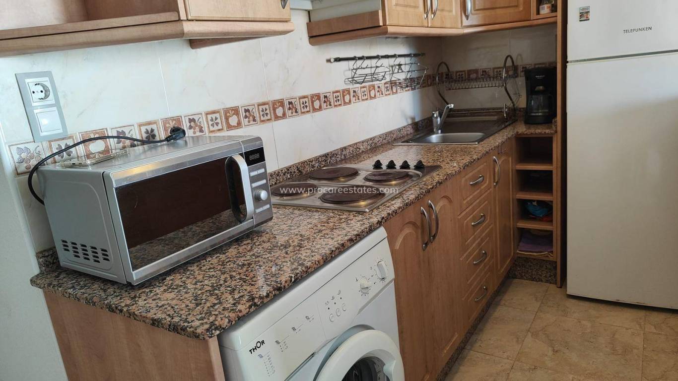 Resale - Apartment - Torrevieja - La Mata