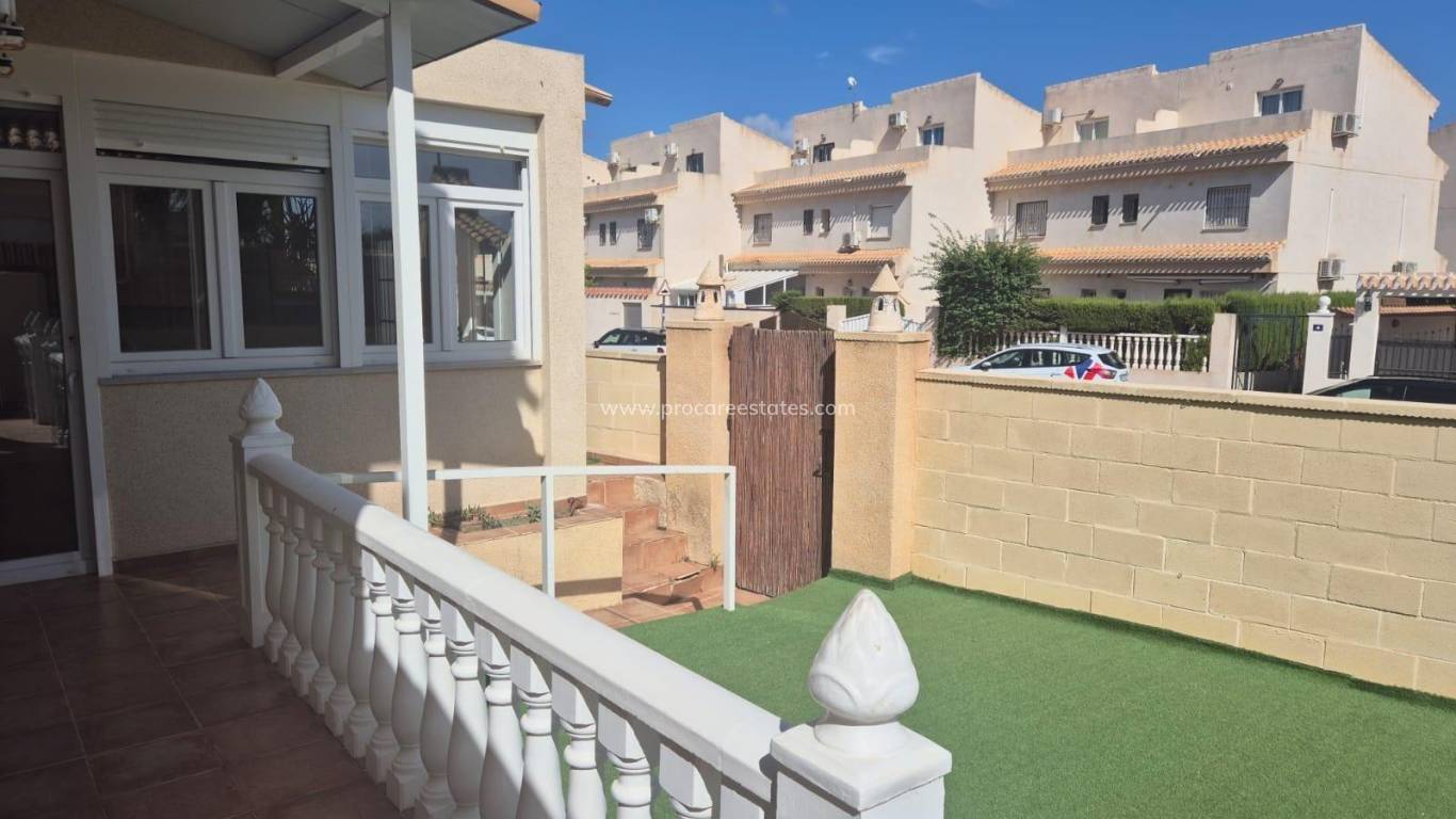 Resale - Apartment - Torrevieja - La Mata