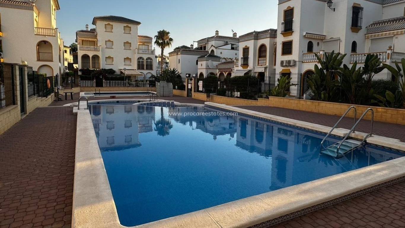 Resale - Apartment - Torrevieja - La Mata