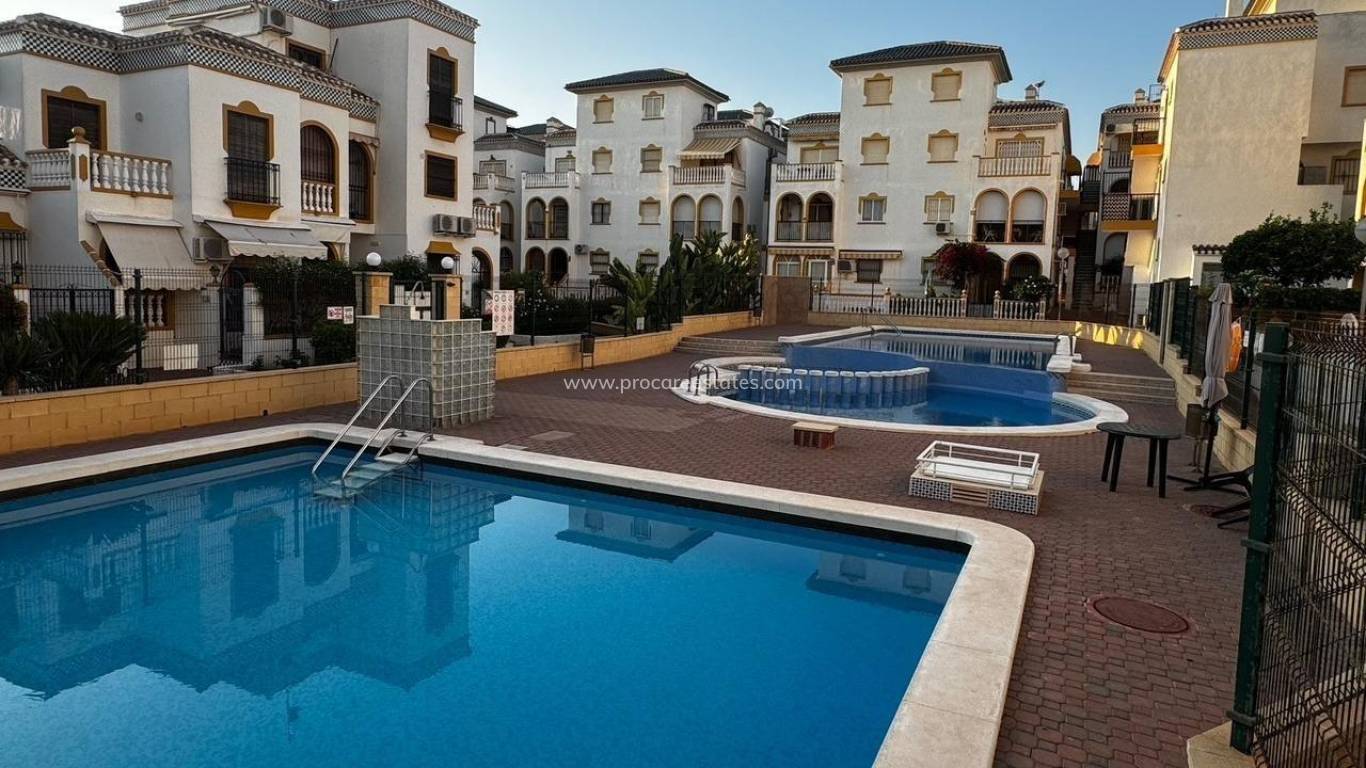 Resale - Apartment - Torrevieja - La Mata