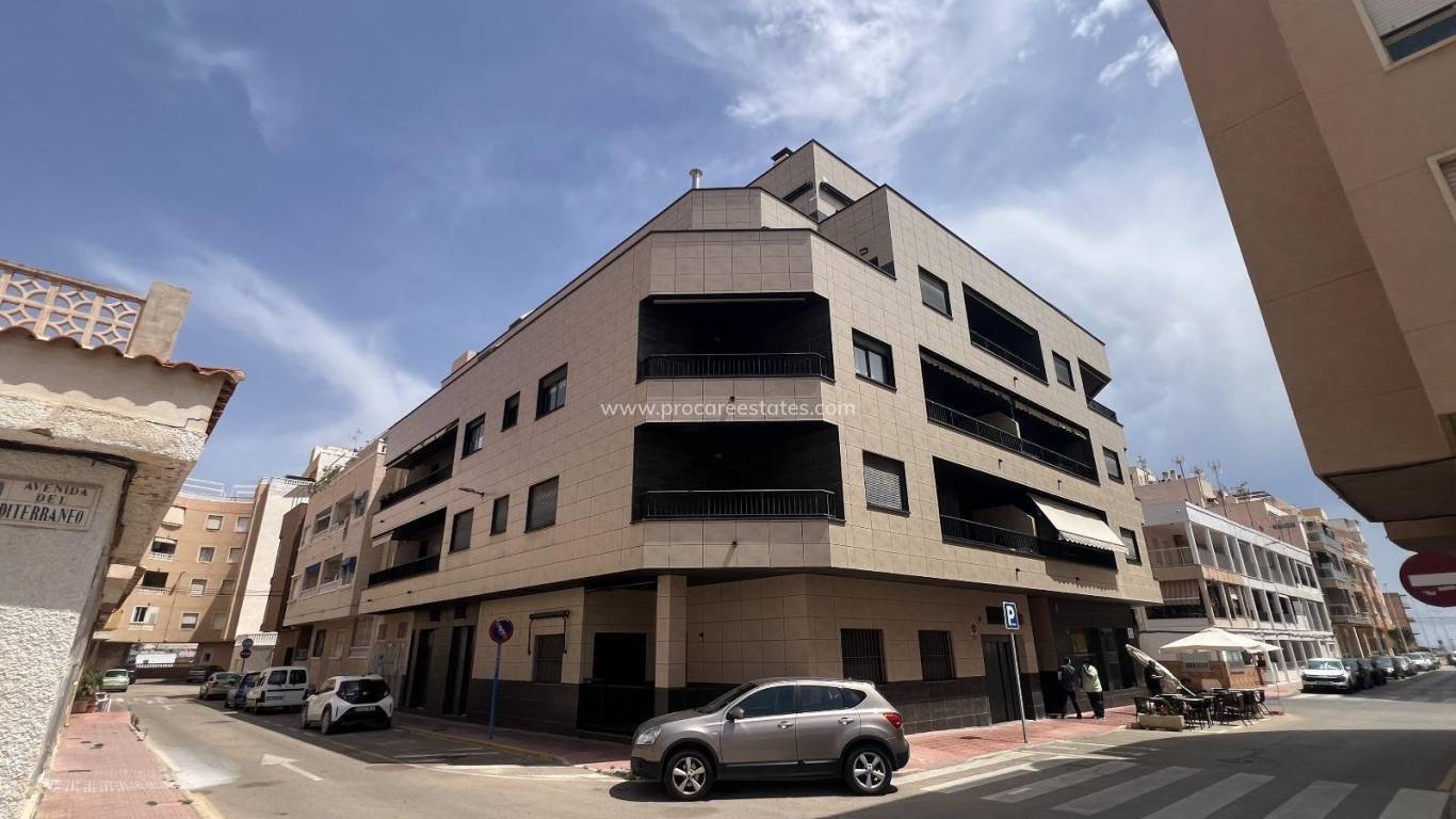 Resale - Apartment - Torrevieja - La Mata