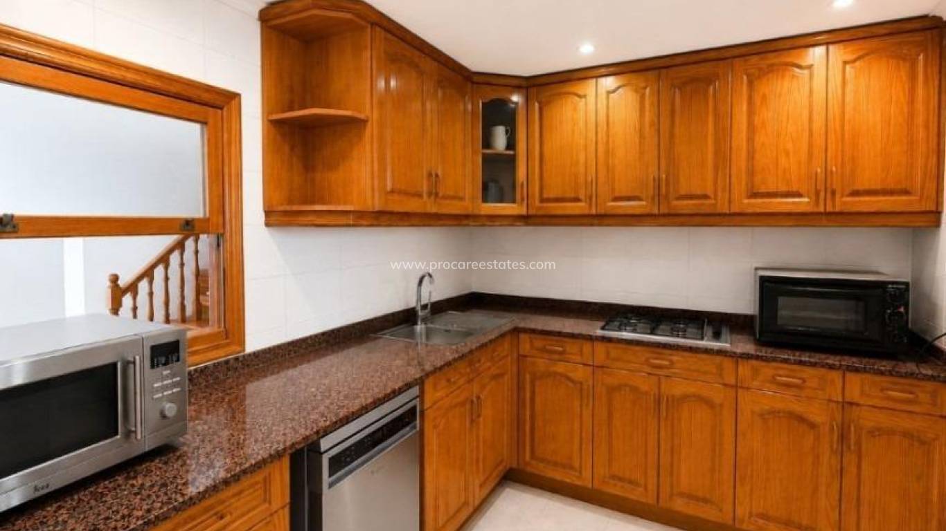 Resale - Apartment - Torrevieja - La Mata
