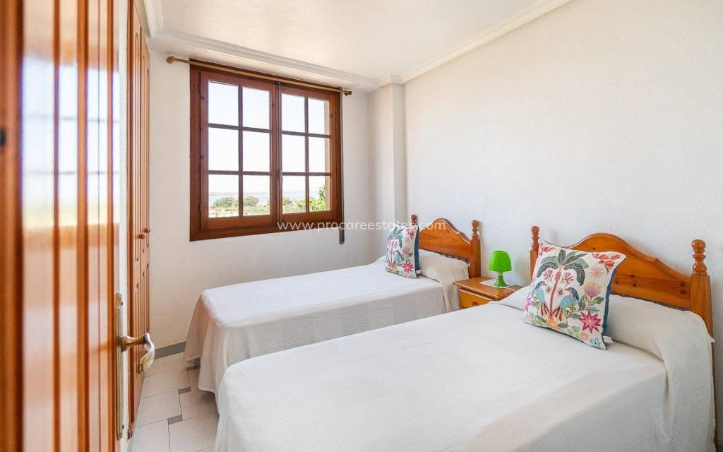 Resale - Apartment - Torrevieja - La Mata