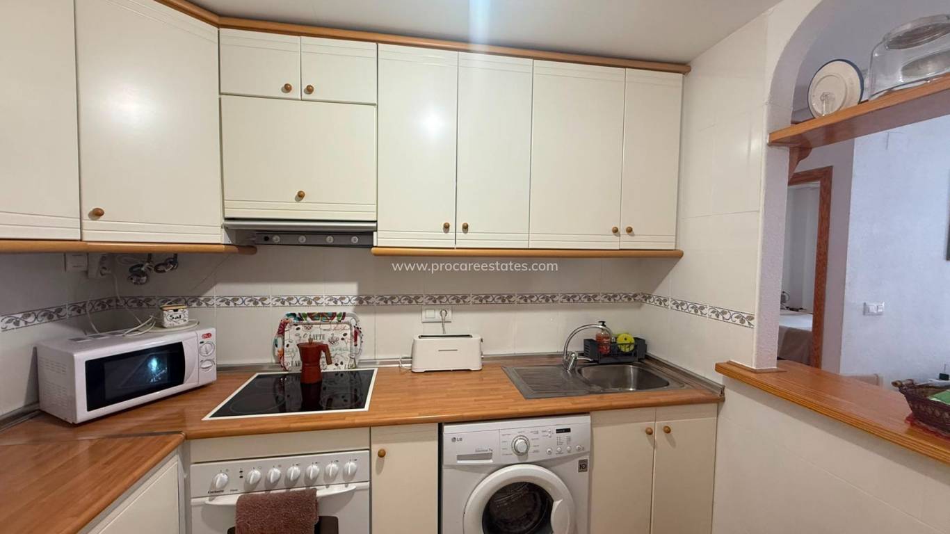 Resale - Apartment - Torrevieja - La Mata