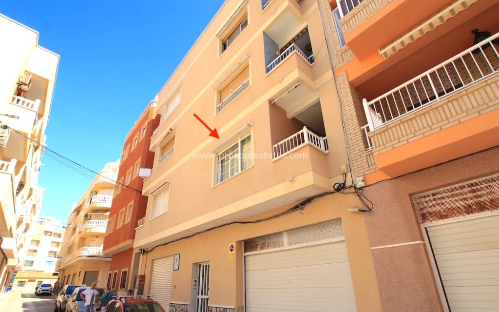 Resale - Apartment - Torrevieja - La Mata