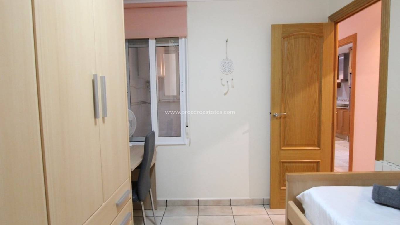 Resale - Apartment - Torrevieja - La Mata