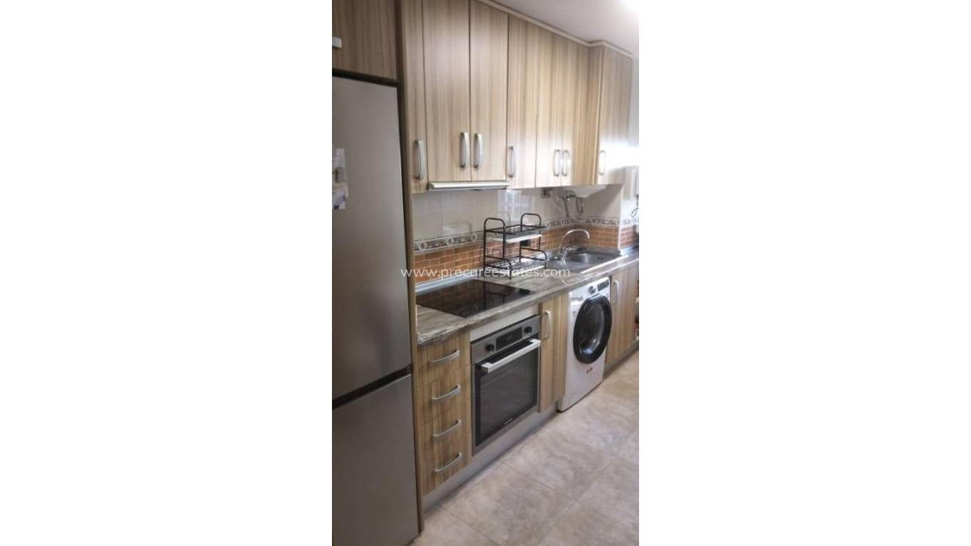 Resale - Apartment - Torrevieja - La Mata