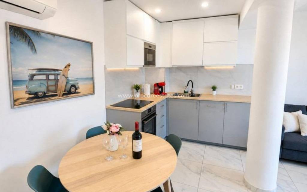Resale - Apartment - Torrevieja - La Mata