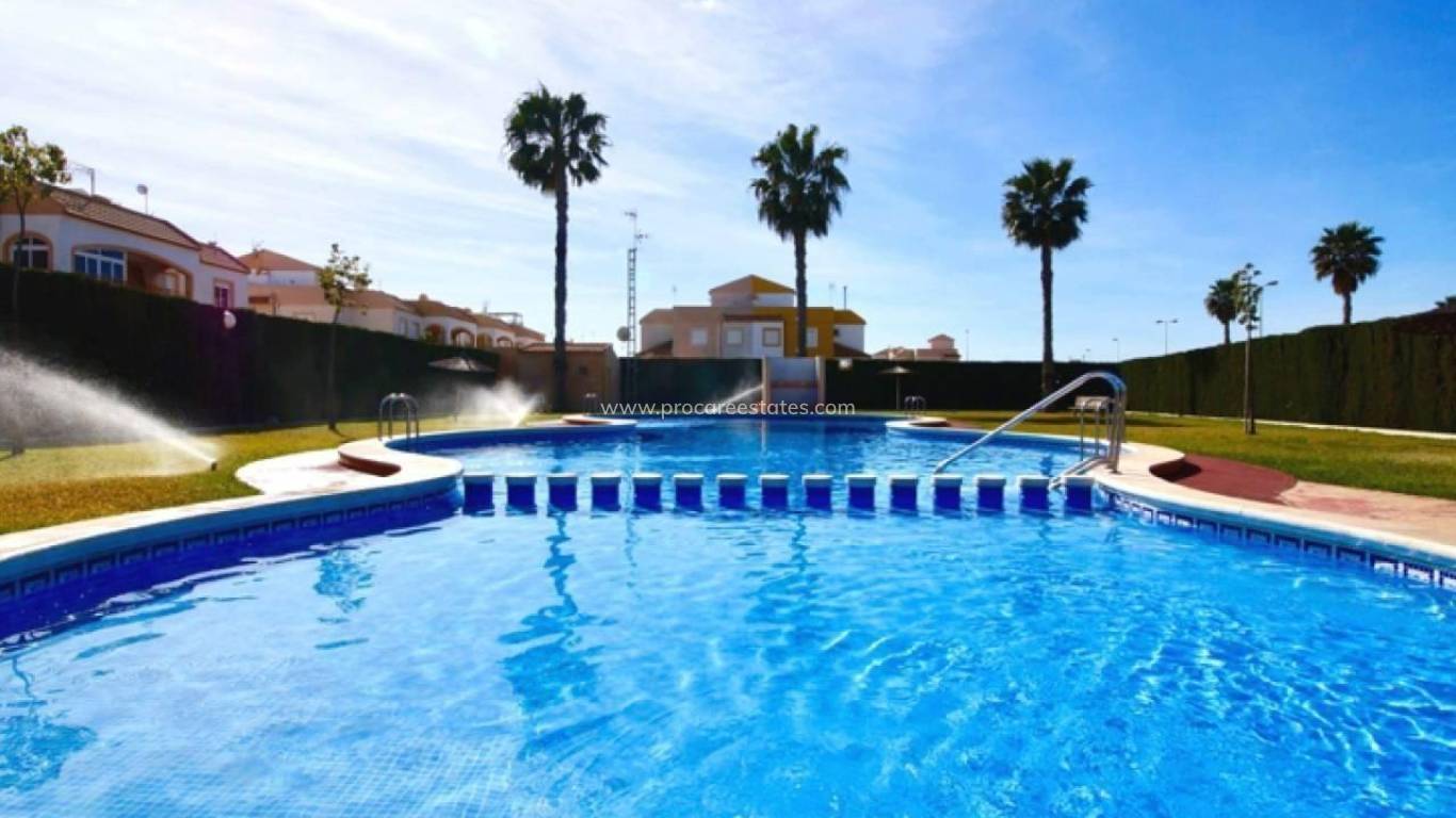 Resale - Apartment - Torrevieja - La Siesta - El Salado - Torreta