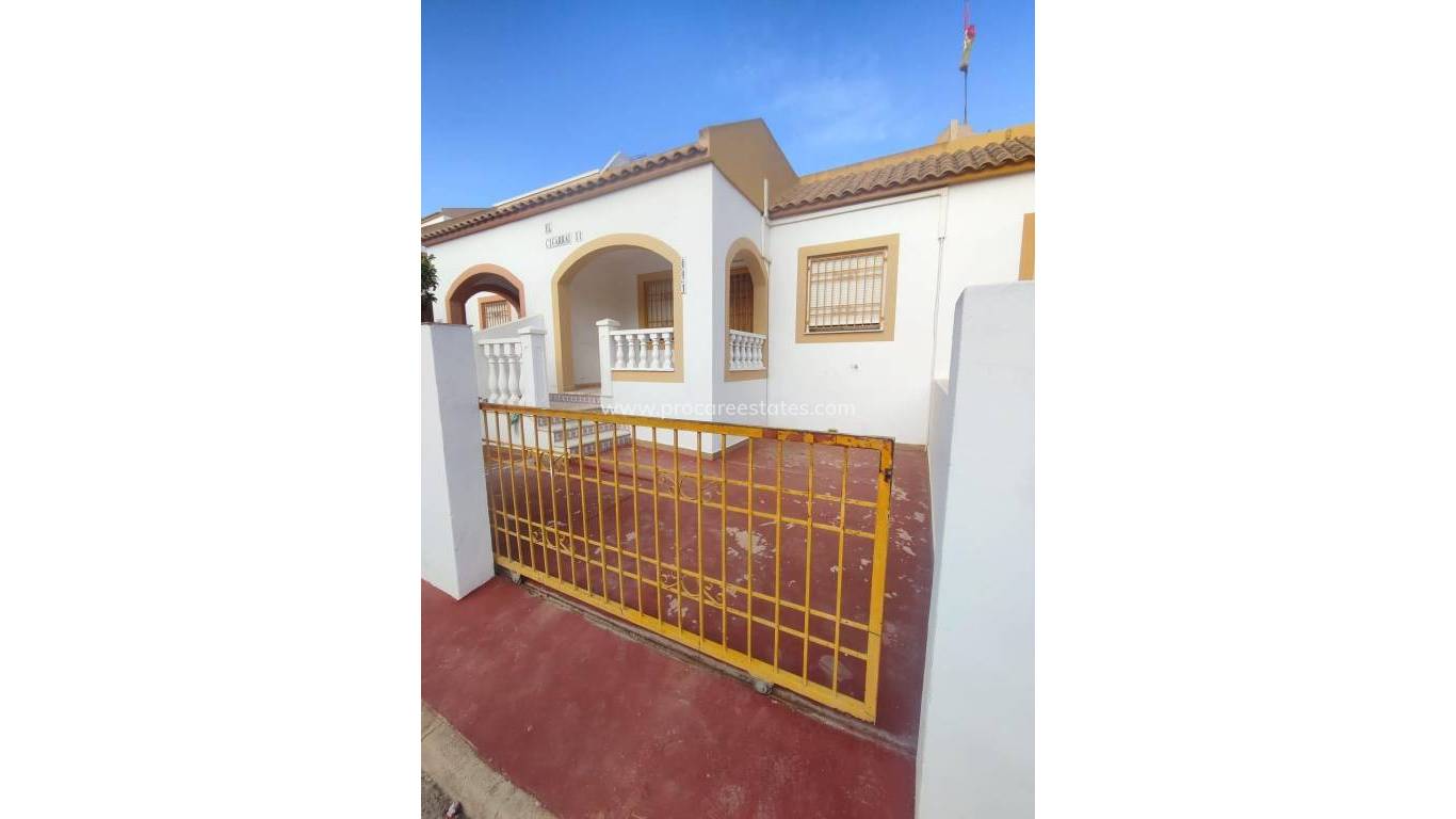 Resale - Apartment - Torrevieja - La Siesta - El Salado - Torreta