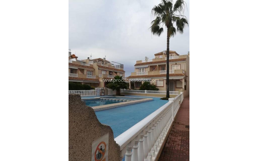 Resale - Apartment - Torrevieja - La Siesta - El Salado - Torreta