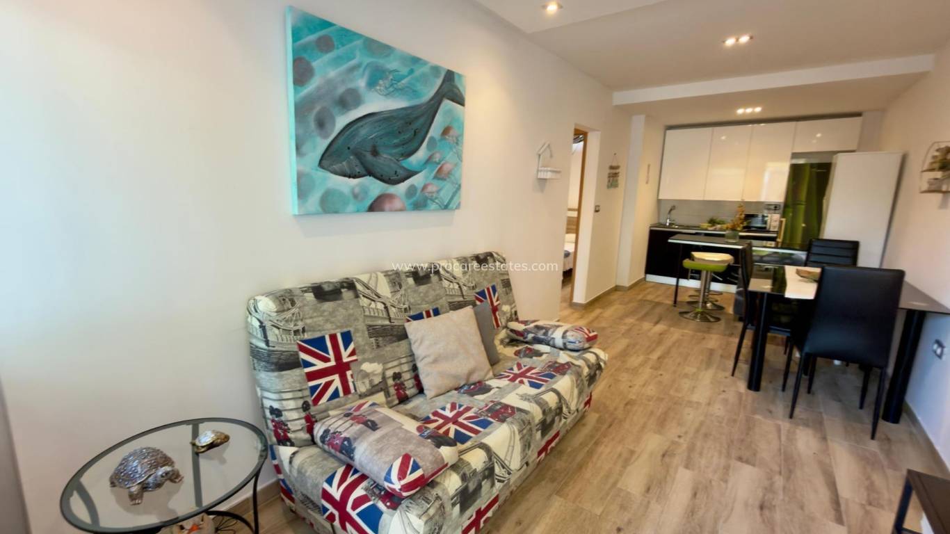 Resale - Apartment - Torrevieja - La Siesta - El Salado - Torreta