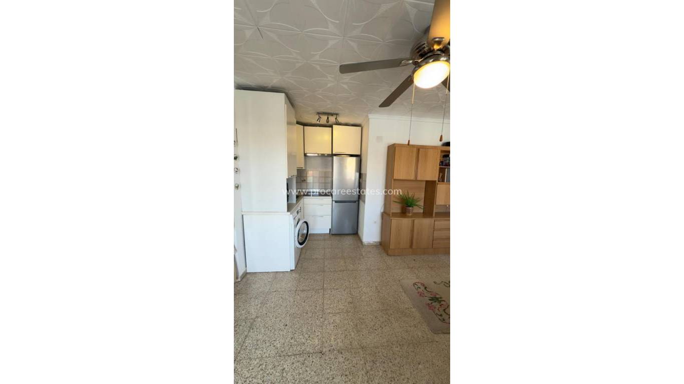 Resale - Apartment - Torrevieja - La Siesta - El Salado - Torreta