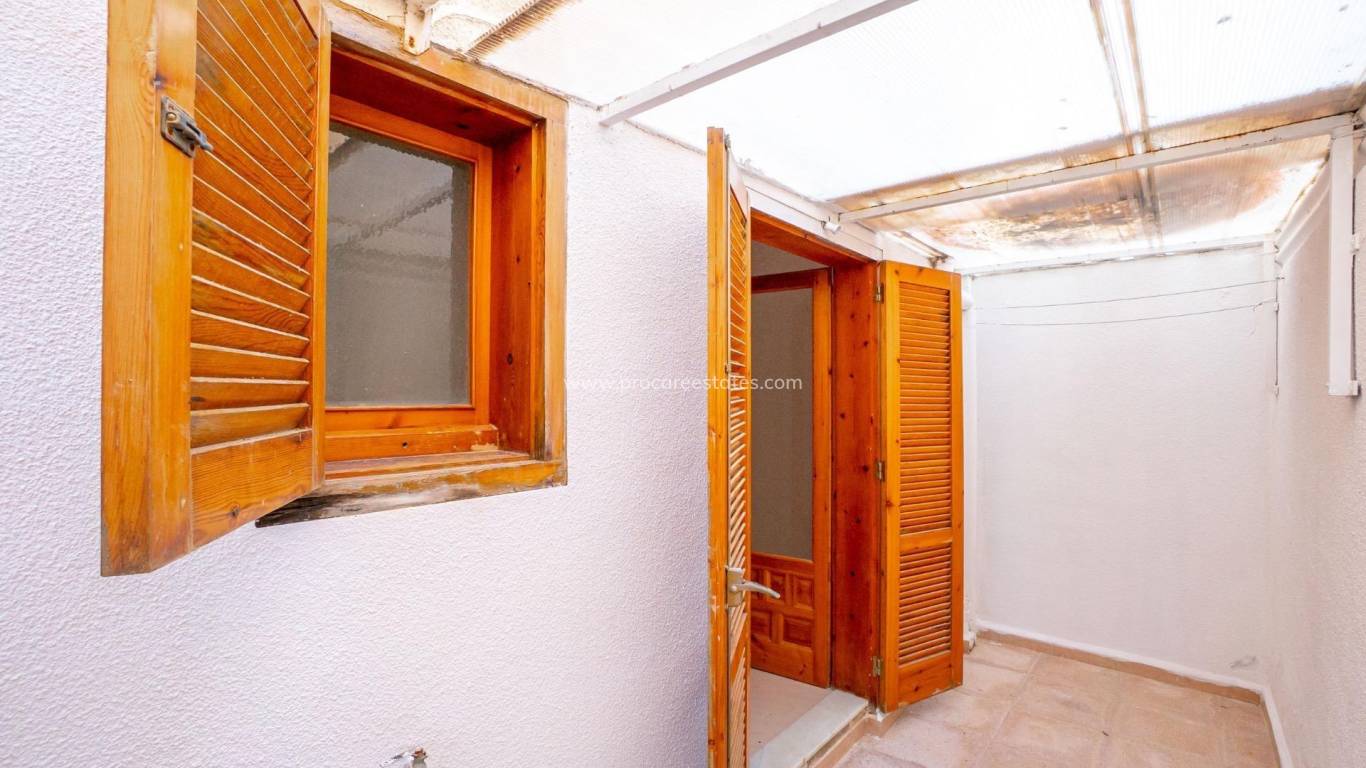Resale - Apartment - Torrevieja - La Siesta - El Salado - Torreta