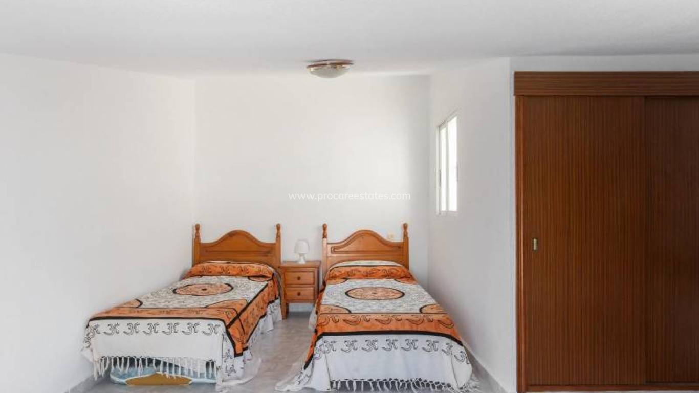 Resale - Apartment - Torrevieja - La Siesta - San Luis