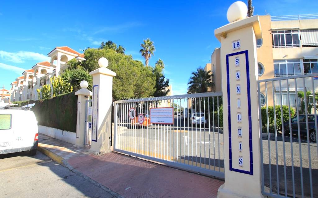Resale - Apartment - Torrevieja - La Siesta - San Luis