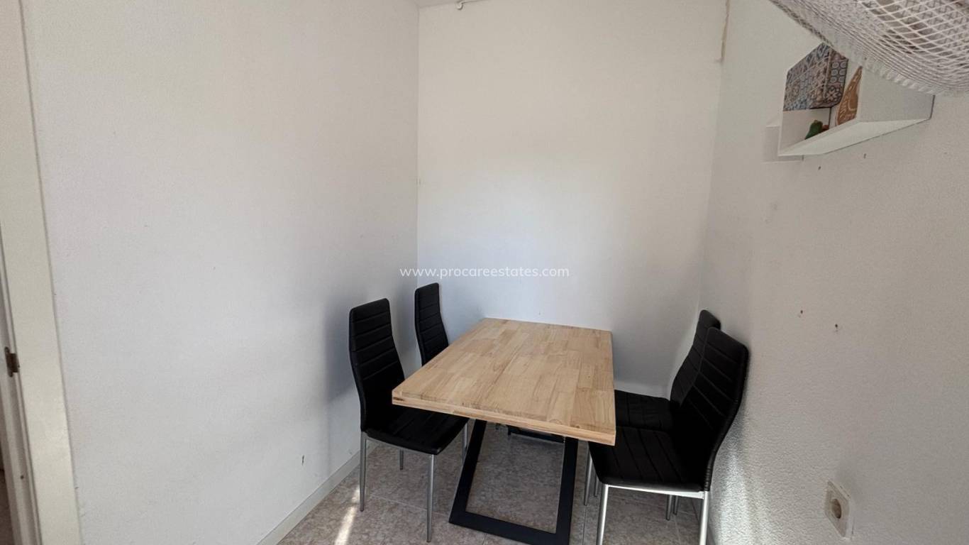 Resale - Apartment - Torrevieja - La Siesta - San Luis