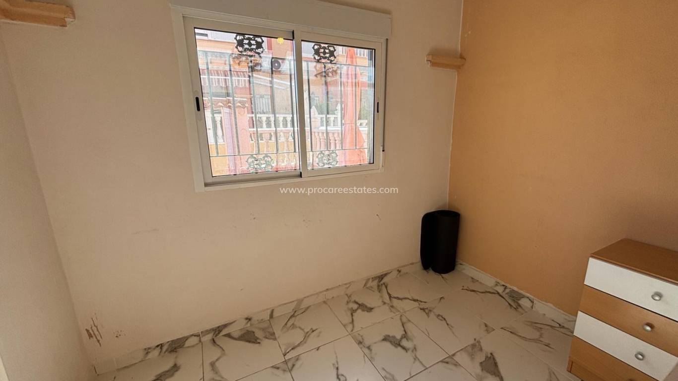 Resale - Apartment - Torrevieja - La Siesta - San Luis