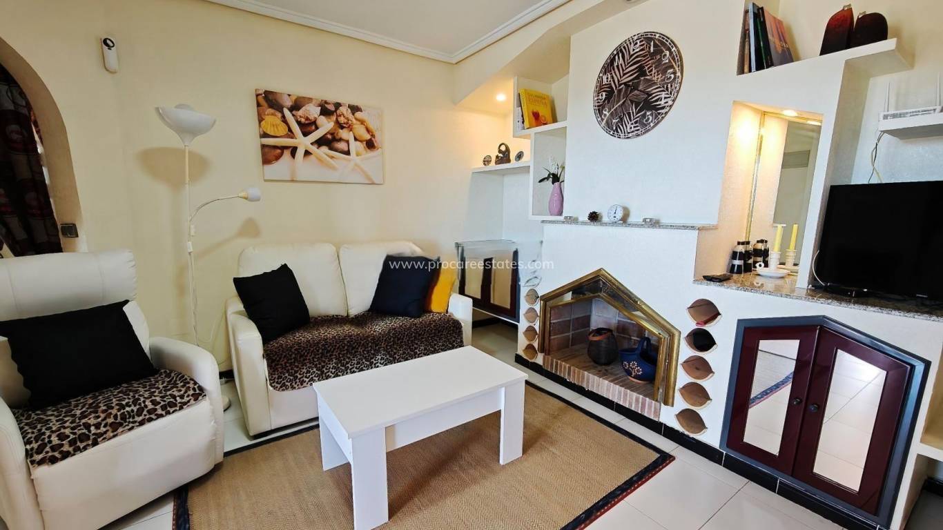 Resale - Apartment - Torrevieja - La Siesta - San Luis