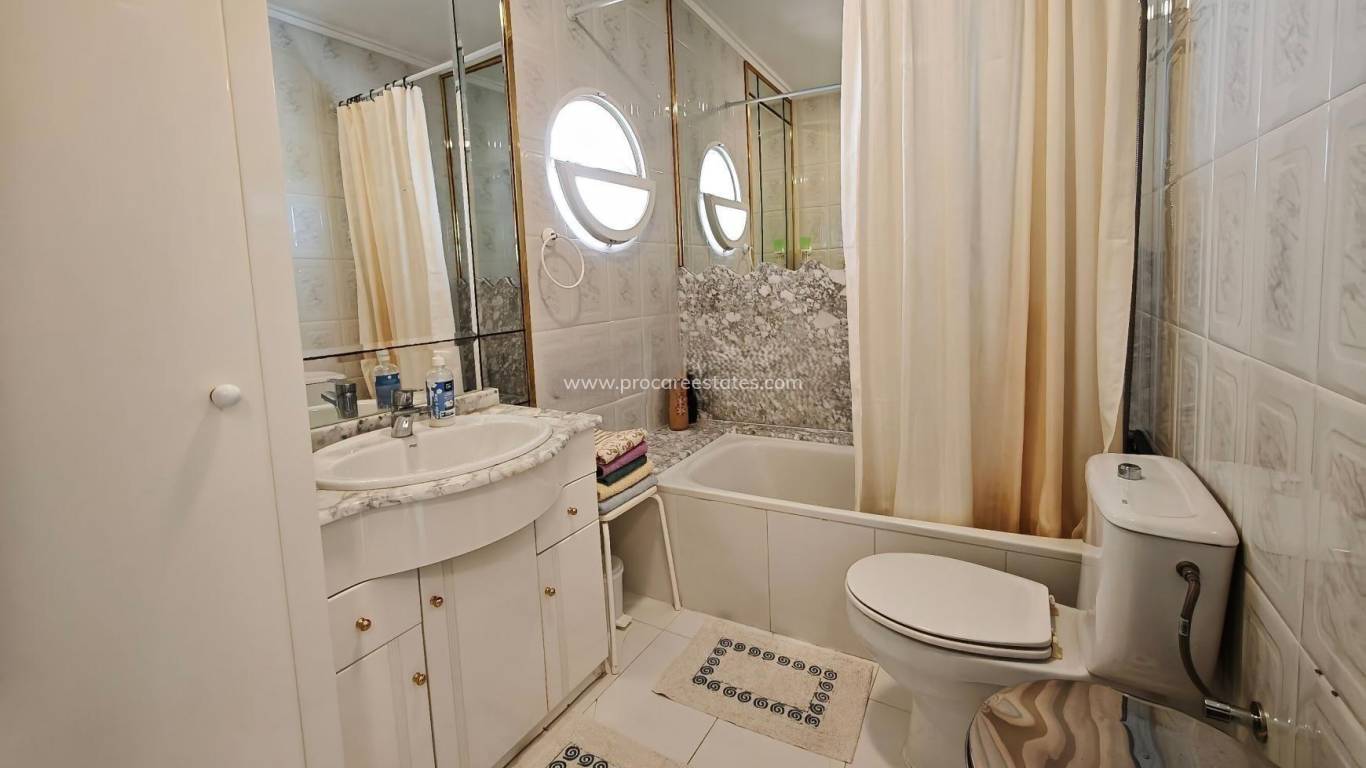 Resale - Apartment - Torrevieja - La Siesta - San Luis