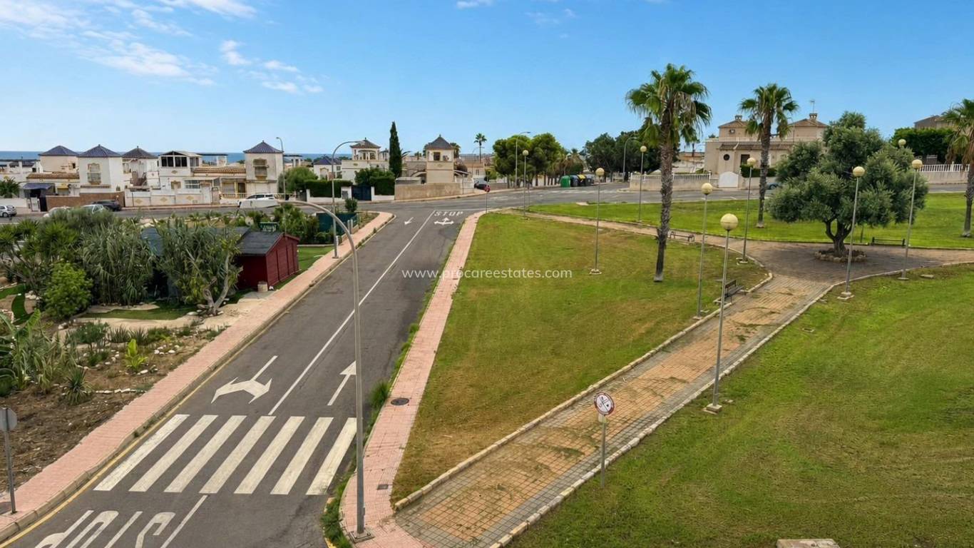 Resale - Apartment - Torrevieja - La Siesta - San Luis