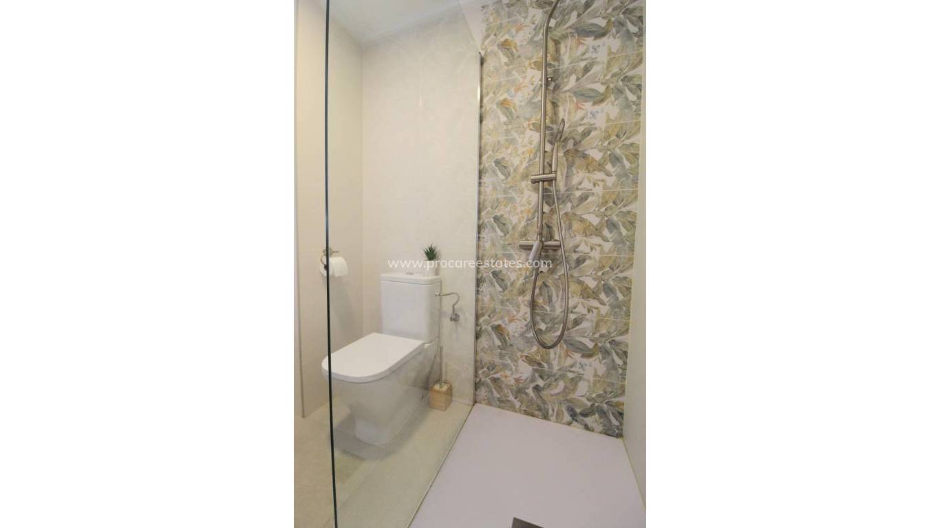 Resale - Apartment - Torrevieja - La Veleta - Mar Azul