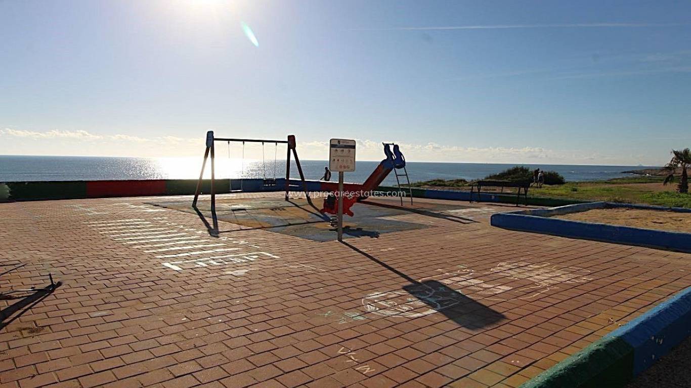 Resale - Apartment - Torrevieja - La Veleta - Mar Azul